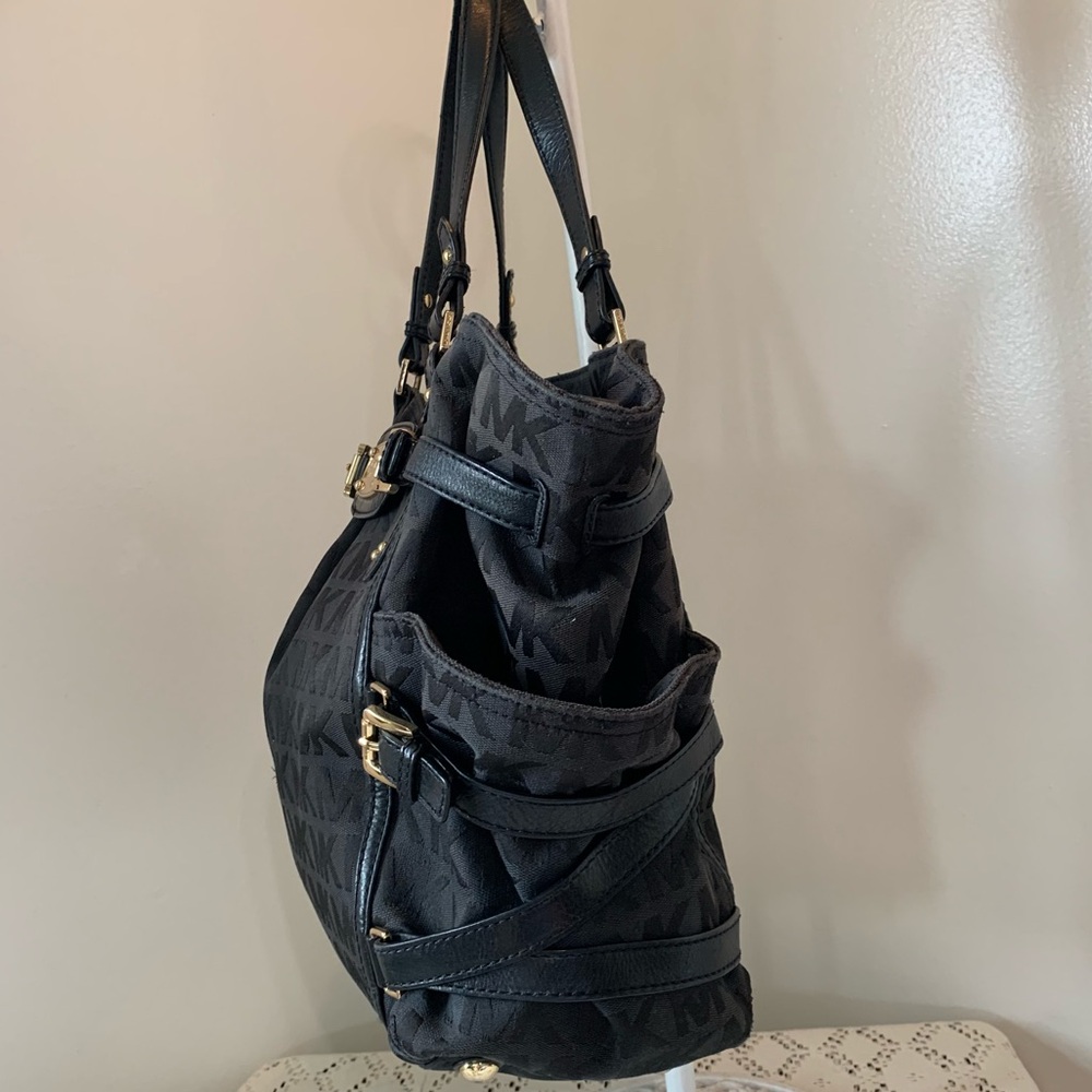 πSALEπ Michael Kors Gansevoort Tote Bag - Picture 4 of 16
